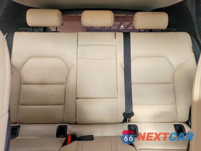 Zdjęcie 10 z 14 samochodu: 2017 INFINITI QX30 PREMIUM VIN:SJKCH5CR5HA024228 - miniatura