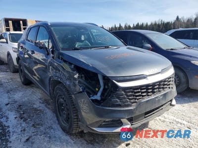 Czwarte zdjęcie samochodu z boku: 2024 KIA SPORTAGE HYBRID EX VIN:KNDPVCDG7R7131410 - miniatura