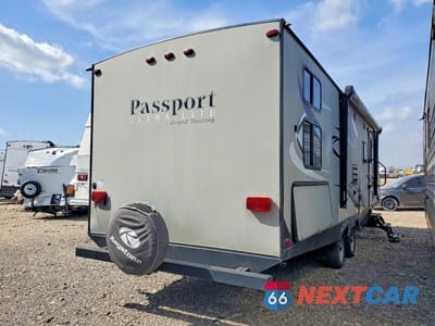 Czwarte zdjęcie samochodu z boku: 2016 KEYSTONE PASSPORT CAMPER VIN:4YDT29223GT414292 - miniatura
