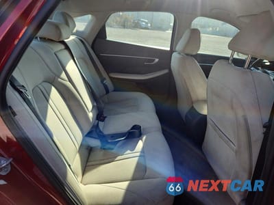 Zdjęcie 10 z 12 samochodu: 2025 HYUNDAI SONATA SEL VIN:KMHL64JA1SA436293 - miniatura