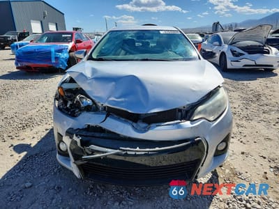 Piąte zdjęcie samochodu w środku: 2016 TOYOTA COROLLA S PLUS VIN:2T1BURHE3GC593161 - miniatura