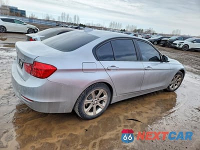 Trzecie zdjęcie samochodu z tyłu: 2012 BMW 320 I VIN:WBA3B1C50CF078250 - miniatura