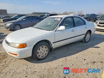 1996 HONDA ACCORD LX 1HGCD5637TA002523 - główne zdjęcie licytacji z USA - miniatura