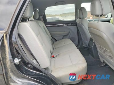 Zdjęcie 11 z 13 samochodu: 2013 KIA SORENTO LX VIN:5XYKT4A68DG383700 - miniatura