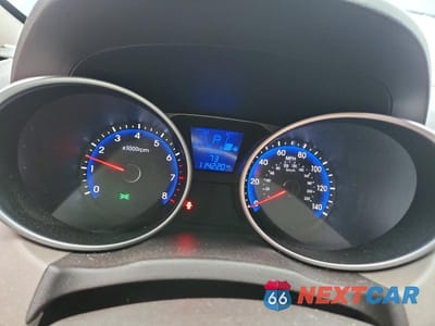 Zdjęcie 9 z 12 samochodu: 2014 HYUNDAI TUCSON SE VIN:KM8JUCAG5EU796844 - miniatura