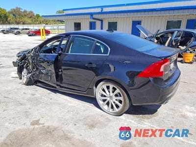 Drugie zdjęcie samochodu z przodu: 2017 VOLVO S60 PREMIER VIN:LYV402HK4HB150890 - miniatura