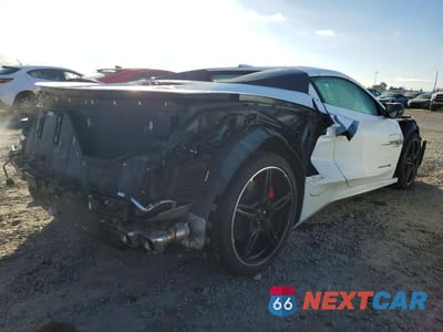Trzecie zdjęcie samochodu z tyłu: 2023 CHEVROLET CORVETTE STINGRAY 1LT VIN:1G1YA3D46P5122138 - miniatura
