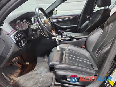 Zdjęcie 7 z 12 samochodu: 2017 BMW 530 XI VIN:WBAJA7C32HG458560 - miniatura