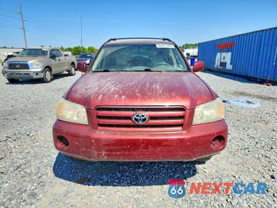 Piąte zdjęcie samochodu w środku: 2005 TOYOTA HIGHLANDER BASE VIN:JTEDD21A250130017 - miniatura