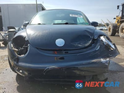 Piąte zdjęcie samochodu w środku: 2003 VOLKSWAGEN NEW BEETLE GLS VIN:3VWCK21Y43M309394 - miniatura