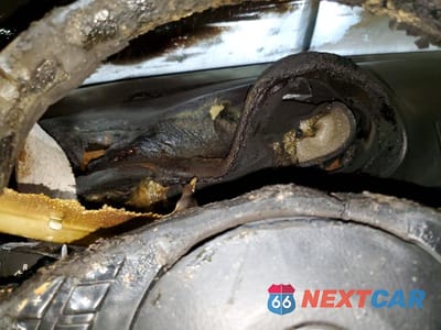 Zdjęcie 9 z 13 samochodu: 2003 BMW 330 CI VIN:WBABN53433JU29232 - miniatura