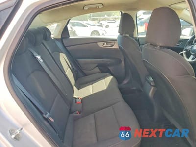 Zdjęcie 10 z 12 samochodu: 2021 KIA FORTE LXS VIN:3KPF24AD9ME387917 - miniatura
