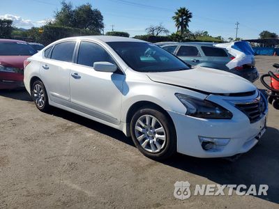 Czwarte zdjęcie samochodu z boku: 2014 NISSAN ALTIMA 2.5 S VIN:1N4AL3AP9EC291747 - miniatura