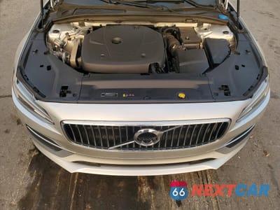 Zdjęcie 11 z 12 samochodu: 2018 VOLVO S90 T6 INSCRIPTION VIN:LVY992ML6JP020574 - miniatura