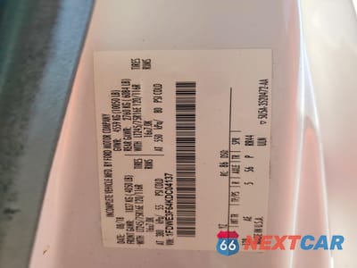 Zdjęcie 10 z 11 samochodu: 2019 FORD ECONOLINE E350 SUPER DUTY CUTAWAY VAN VIN:1FDWE3F64KDC04137 - miniatura