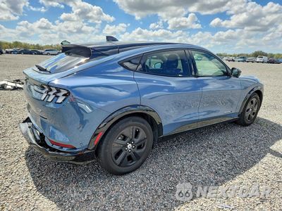 Trzecie zdjęcie samochodu z tyłu: 2023 FORD MUSTANG MACH-E CALIFORNIA ROUTE 1 VIN:3FMTK2SU8PMA51008 - miniatura
