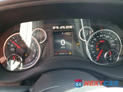 Zdjęcie 9 z 12 samochodu: 2022 RAM 1500 BIG HORN VIN:1C6RREFT4NN157608 - miniatura