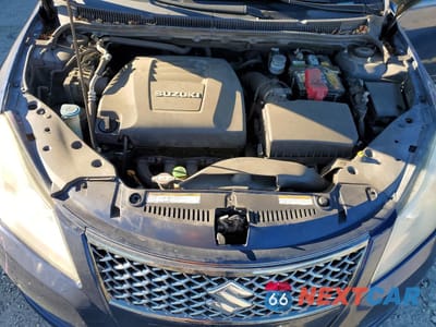 Zdjęcie 11 z 12 samochodu: 2010 SUZUKI KIZASHI SE VIN:JS2RF9A30A6100896 - miniatura