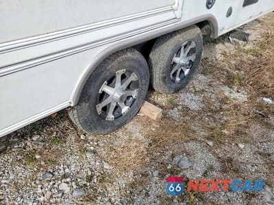 Zdjęcie 8 z 10 samochodu: 2009 JAYCO JAY FEATHER CAMPER VIN:1UJBJ02K991JB0083 - miniatura