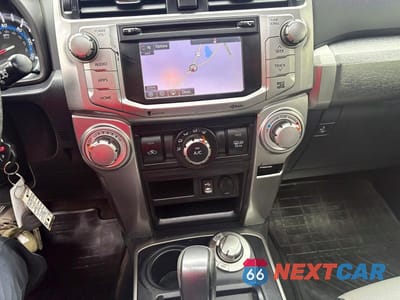 Zdjęcie 9 z 10 samochodu: 2015 TOYOTA 4RUNNER SR5 PREMIUM VIN:JTEBU5JR8F5272634 - miniatura