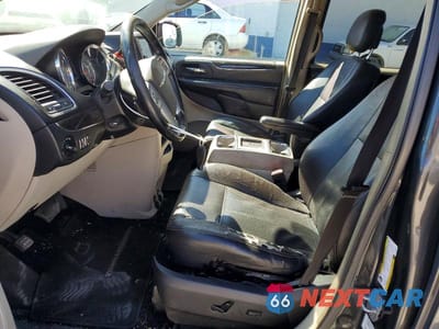 Zdjęcie 7 z 12 samochodu: 2012 CHRYSLER TOWN & COUNTRY TOURING VIN:2C4RC1BGXCR249818 - miniatura