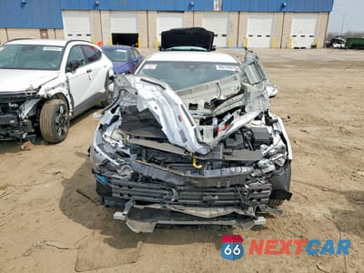 Piąte zdjęcie samochodu w środku: 2025 NISSAN SENTRA SV VIN:3N1AB8CV2SY289222 - miniatura