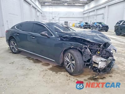 Czwarte zdjęcie samochodu z boku: 2020 LEXUS LS 500 BASE VIN:JTHD51GF8L5008162 - miniatura