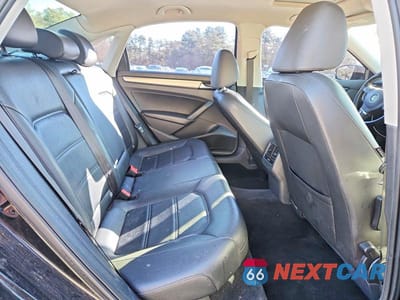 Zdjęcie 10 z 12 samochodu: 2014 VOLKSWAGEN PASSAT SE VIN:1VWBT7A30EC067914 - miniatura