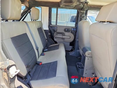 Zdjęcie 11 z 14 samochodu: 2008 JEEP WRANGLER UNLIMITED X VIN:1J4GA39128L509987 - miniatura