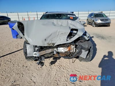 Piąte zdjęcie samochodu w środku: 2026 PORSCHE MACAN GTS VIN:WP1AF2A5XTLB61241 - miniatura