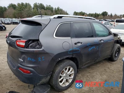 Trzecie zdjęcie samochodu z tyłu: 2016 JEEP CHEROKEE LATITUDE VIN:1C4PJMCB0GW210329 - miniatura