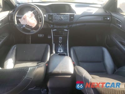 Zdjęcie 8 z 12 samochodu: 2017 HONDA ACCORD SPORT VIN:1HGCR2F54HA156535 - miniatura