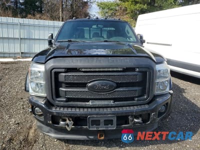 Piąte zdjęcie samochodu w środku: 2014 FORD F450 SUPER DUTY VIN:1FT8W4DT5EEB21615 - miniatura