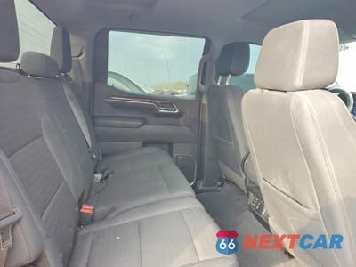 Zdjęcie 10 z 13 samochodu: 2023 CHEVROLET SILVERADO K1500 LT VIN:1GCPDDEK1PZ293546 - miniatura