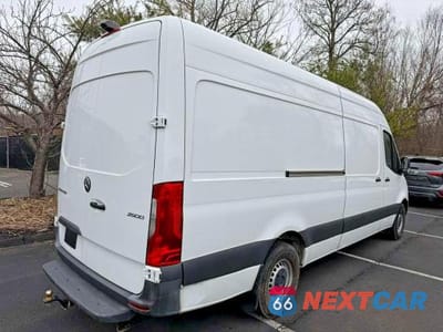 Trzecie zdjęcie samochodu z tyłu: 2023 MERCEDES-BENZ SPRINTER 2500 VIN:W1Y4KCHY0PT141985 - miniatura