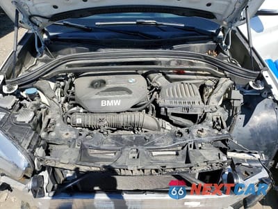 Zdjęcie 11 z 12 samochodu: 2016 BMW X1 XDRIVE28I VIN:WBXHT3C39G5E48063 - miniatura
