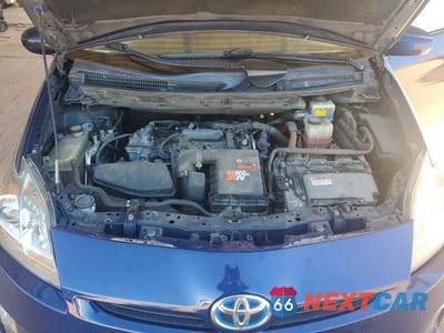 Zdjęcie 11 z 12 samochodu: 2010 TOYOTA PRIUS II VIN:JTDKN3DU7A0241449 - miniatura