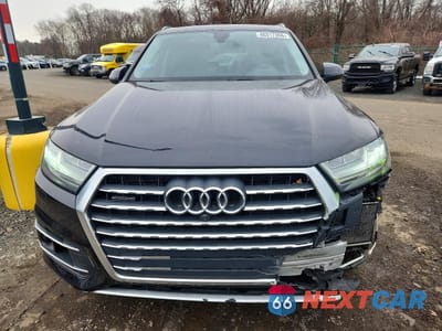 Piąte zdjęcie samochodu w środku: 2018 AUDI Q7 PRESTIGE VIN:WA1VAAF73JD009504 - miniatura