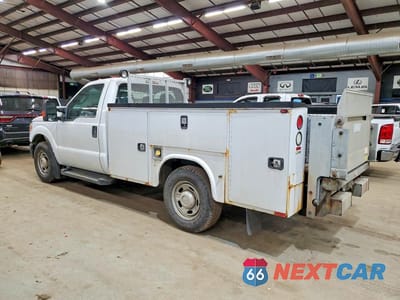 Drugie zdjęcie samochodu z przodu: 2015 FORD F350 SUPER DUTY VIN:1FDBF3E64FEC72581 - miniatura