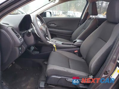 Zdjęcie 7 z 13 samochodu: 2019 HONDA HR-V EX VIN:3CZRU6H59KM741546 - miniatura