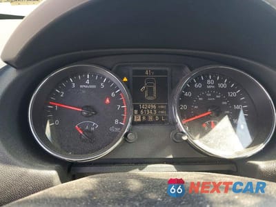 Zdjęcie 9 z 11 samochodu: 2013 NISSAN ROGUE S VIN:JN8AS5MV2DW119984 - miniatura