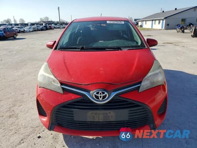 Piąte zdjęcie samochodu w środku: 2016 TOYOTA YARIS 5-DOOR L VIN:VNKKTUD38GA061667 - miniatura