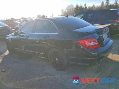 Drugie zdjęcie samochodu z przodu: 2014 MERCEDES-BENZ C 300 4MATIC VIN:WDDGF8AB3EG219728 - miniatura