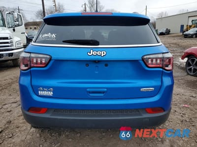 Zdjęcie 6 z 12 samochodu: 2021 JEEP COMPASS LATITUDE VIN:3C4NJDBBXMT552185 - miniatura