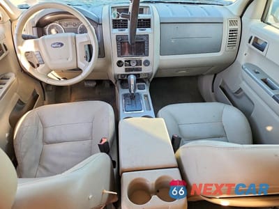 Zdjęcie 8 z 12 samochodu: 2008 FORD ESCAPE VIN:1FMCU59H48KA79899 - miniatura
