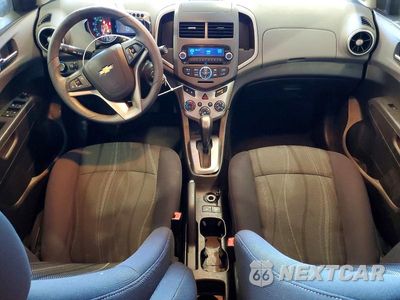 Zdjęcie 8 z 12 samochodu: 2012 CHEVROLET SONIC LT VIN:1G1JC5SH5C4156973 - miniatura