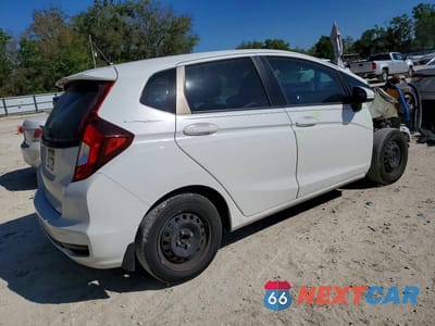 Trzecie zdjęcie samochodu z tyłu: 2018 HONDA FIT LX VIN:3HGGK5H49JM736058 - miniatura