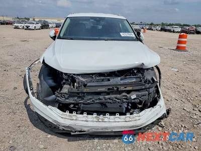 Piąte zdjęcie samochodu w środku: 2024 VOLKSWAGEN TIGUAN SE VIN:3VV3B7AX6RM068875 - miniatura