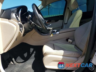 Zdjęcie 7 z 14 samochodu: 2018 MERCEDES-BENZ GLC 300 4MATIC VIN:WDC0G4KB2JV047837 - miniatura