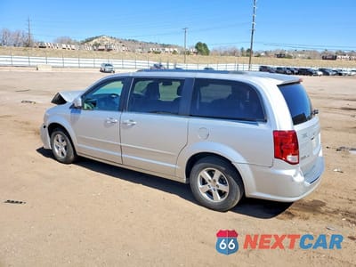 Drugie zdjęcie samochodu z przodu: 2011 DODGE GRAND CARAVAN CREW VIN:2D4RN5DG8BR657718 - miniatura
